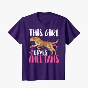 - THIS GIRL LOVES CHEETAHS YOUTH TEE SHIRT NWT